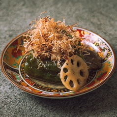 まるごとピーマンと彩り野菜の揚げびたし