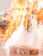 カジュアルから記念日まで幸福を味わえるステーキハウス