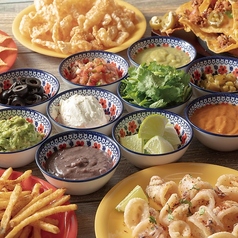 全てのお料理に追加で付けられる、自家製トッピングを多数ご用意しました。