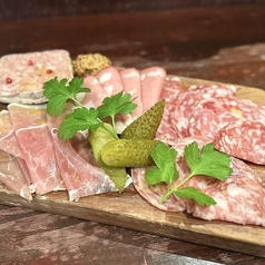 肉前菜の盛り合わせ M