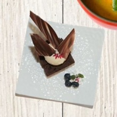 チョコの塔 本日のドルチェ
