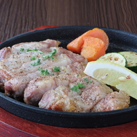 内容が変わる『ステーキ』写真映えする『ハンバーグ』