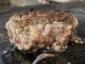 料理メニュー写真 葉山牛肉入り　肉肉しいハンバーグ　