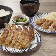 大衆食堂 てんぐ大ホール 曽根崎お初天神通り店の特集写真