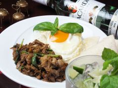 バー・エルアミーゴの写真3