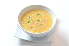 鶏肉入りコーンスープ/トマトと玉子スープ