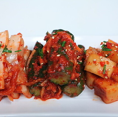 キムチ盛り合わせ/ナムルの盛り合わせ 各