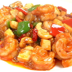 剥きエビのピリ辛炒め