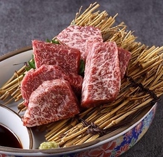山形牛熟成赤身 厚切り2種盛り