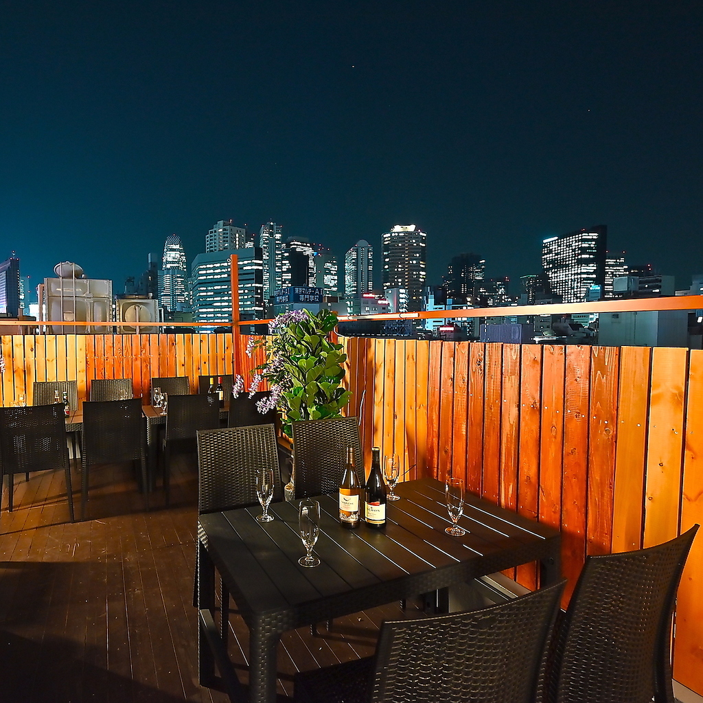 【雨天OK】新大久保最大のビアガーデン♪