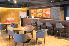 CAFE&BAR Crospot トリフィートホテル&ポッド金沢百万石通の写真