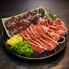 肉刺し盛り合わせ