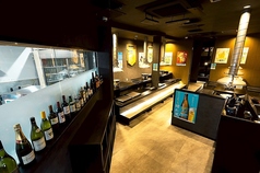 肉料理と楽しむ厳選ワインが充実