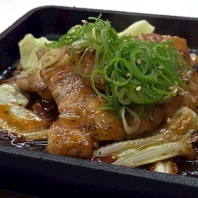 ガッツリ食べたい派にオススメ！大衆酒場平和のお食事