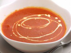 トマトスープ／チキンスープ  
