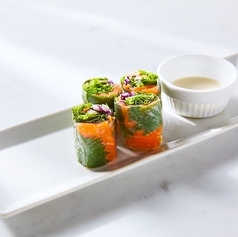サーモンの生春巻き