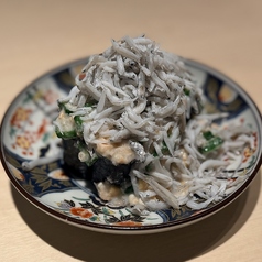 ドカ盛りしらすのネバネバ巻き
