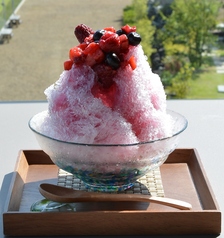 かき氷　特選巨峰（三重　美里氷使用）
