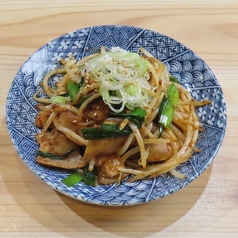 北海道産　牛ホルモン野菜炒め