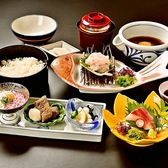 【文化と伝統、地元の風を感じられる和風の装い】和のテイストが漂う店内で、愛媛の旬を味わえる料理が揃っています。料理がおいしいことはもちろん雰囲気も大事にしたい時にぴったり!