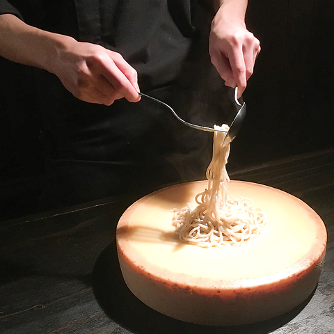 十勝のチーズと生クリーム、士幌町で収穫した小麦「きたほなみ」の自家製パスタ