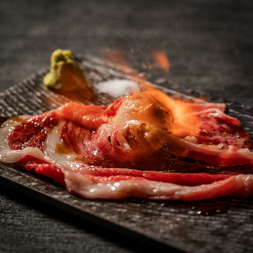 「串焼き５種盛り合わせ」はタレと塩をお選びいただけます◎