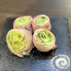 豚バラレタス巻き　二個