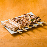 国産鶏を使った焼き鳥が自慢！