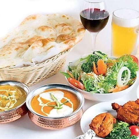 久里浜駅チカに店を構える当店では本格的なインド料理やネパール料理を堪能できます。