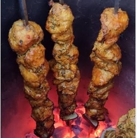 こだわりのタンドリー料理