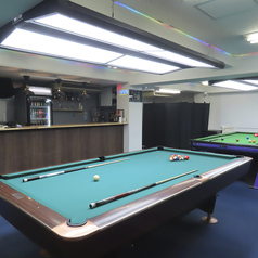 ビリヤード 800円/1人（1時間）・チャイニーズビリヤード 1000円/1人（1時間）