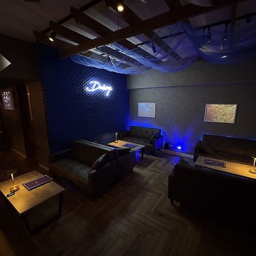 夜アサイーボウル Daisy デイジー 心斎橋店の雰囲気1