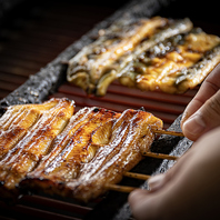 伝統の技で焼き上げる、絶品うなぎ