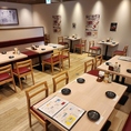 【最大60名様ＯＫ】テーブル席を合わせたら団体様もご案内可能です♪この人数は大丈夫ですか？などお気軽にお問い合わせください♪50～60名様でのご予約は店内貸切も可能です。事前に店舗へご相談ください。