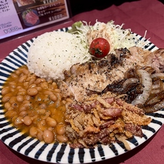 豚ステーキと豆が主役の本場風ブラジルランチ仕上げの味