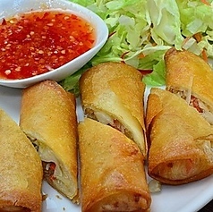 揚げ春巻き(ポーピアトー）