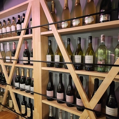 ソムリエ厳選のワインも多数ご用意！おひとり様にも！