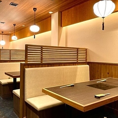 落ち着いた雰囲気の店内ゆったりとお食事をお楽しみください。