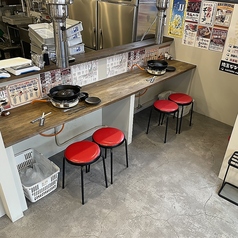 1名様からでもご案内出来るお席をご用意しています。お気軽にご来店ください。