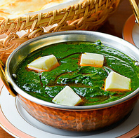 お得なランチセットをご用意！本格カレーと焼きたてナン