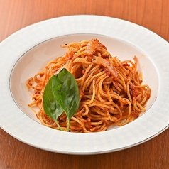 トマトとベーコンのパスタ