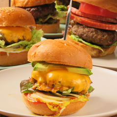 EMPTY BURGER エンプティバーガーの特集写真