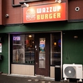 WAZZUP BURGER ワッツアップバーガーの雰囲気1