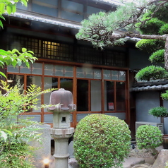 伊予食堂おとらの雰囲気3