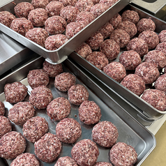 肉と秘伝のたれ　ゆいの杜の写真2