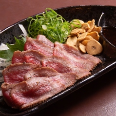 和牛タン炭焼きタタキ