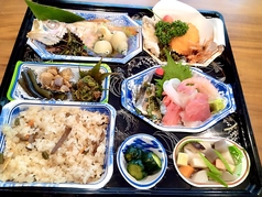 季節の美味しいを詰め込んだサービスたっぷり弁当
