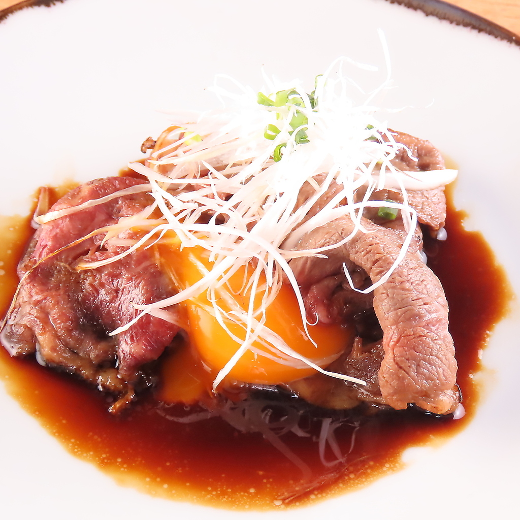 【オープンキッチン】に面したカウンター席は8名様までOK。