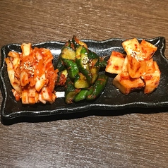 キムチ盛り合わせ