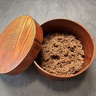 香ばしい香りともちもち食感のほうじ茶玄米